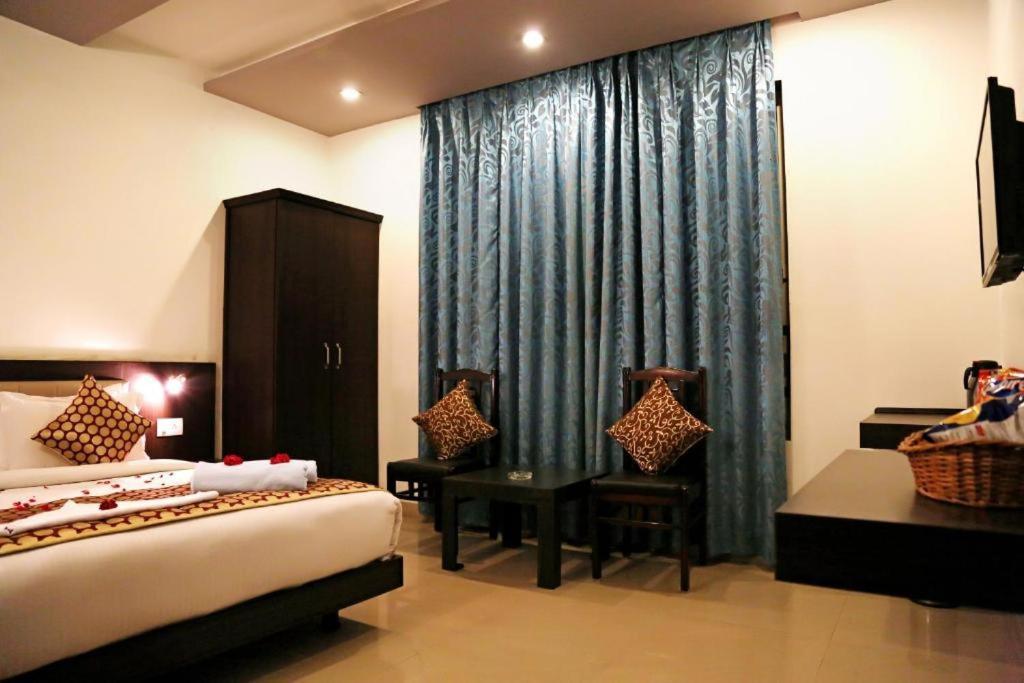 Hotel Ozaki Heritage Джайсалмер Экстерьер фото